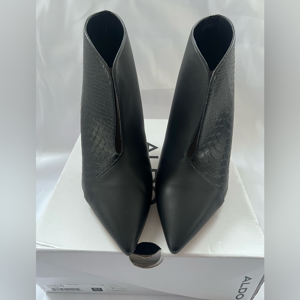 ALDO Booties - Picture 4 of 5